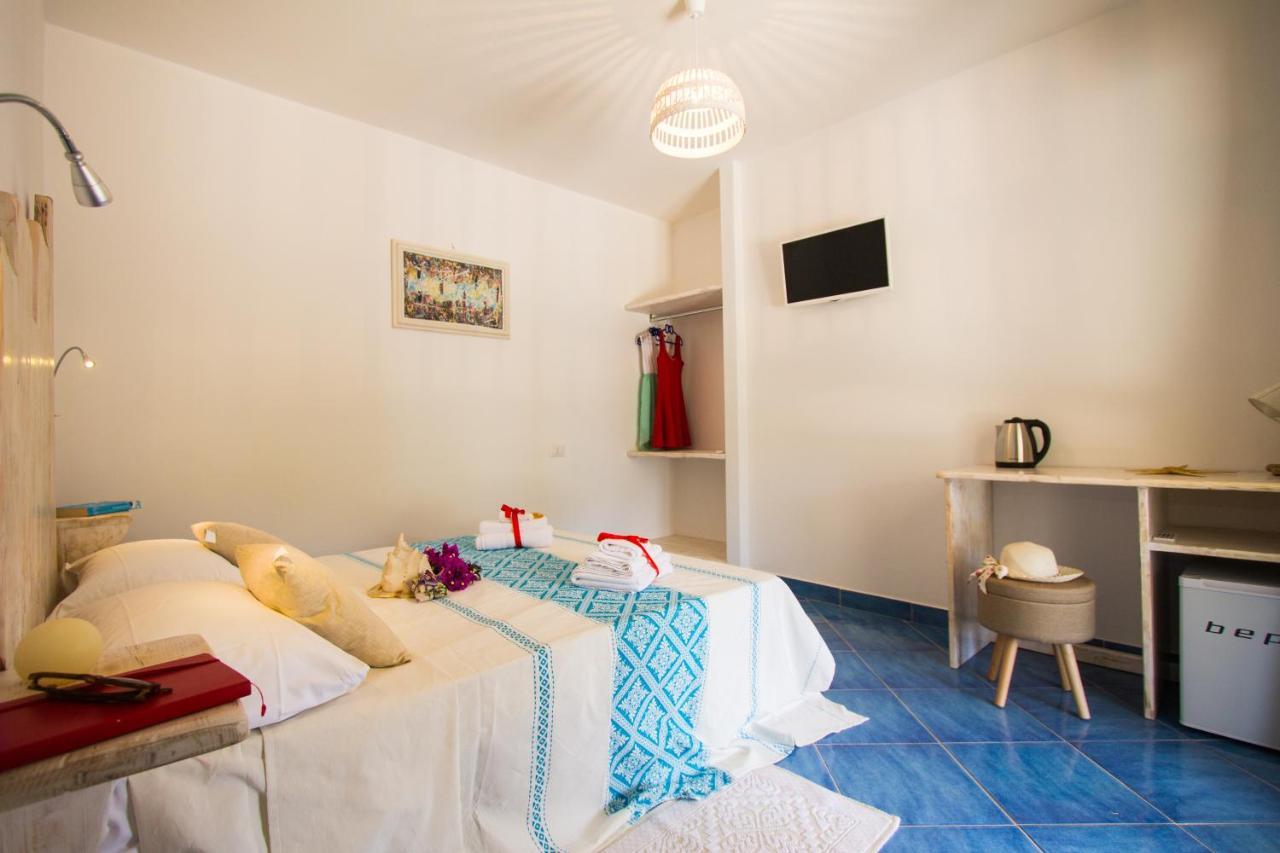 Suites Voce Del Mare Tertenìa Extérieur photo